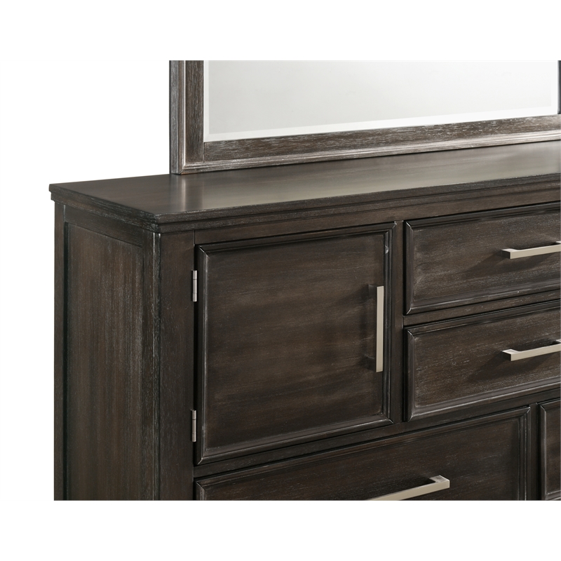 New Classic Andover 4-Piece Wood Cal King Bedroom Set with Nightstand in Nutmeg
