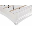 New Classic Tamarack 4-Piece Wood Queen Bedroom Set with Chest in White