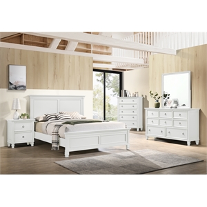 New Classic Tamarack 4-Piece Wood Queen Bedroom Set with Nightstand in White