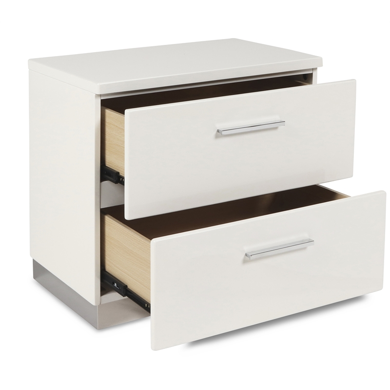 New Classic Sapphire 6-Piece Wood King Bedroom Set with 2 Nightstands in White