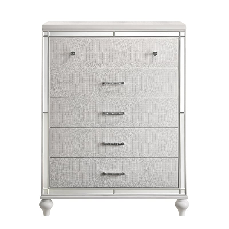 New Classic Furniture Valentine 6-Piece Solid Wood King Bedroom Set in White