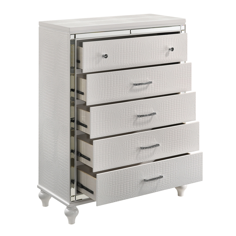 New Classic Furniture Valentine 6-Piece Wood Queen Bedroom Set in White