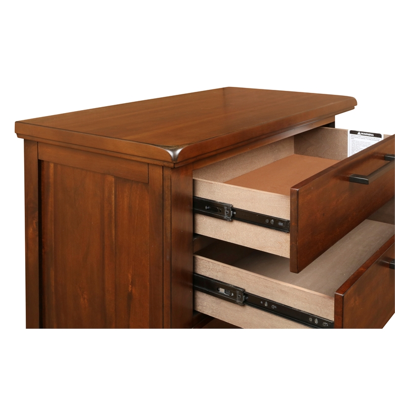 New Classic Furniture Cagney 5-Drawer Solid Wood Chest in Chestnut