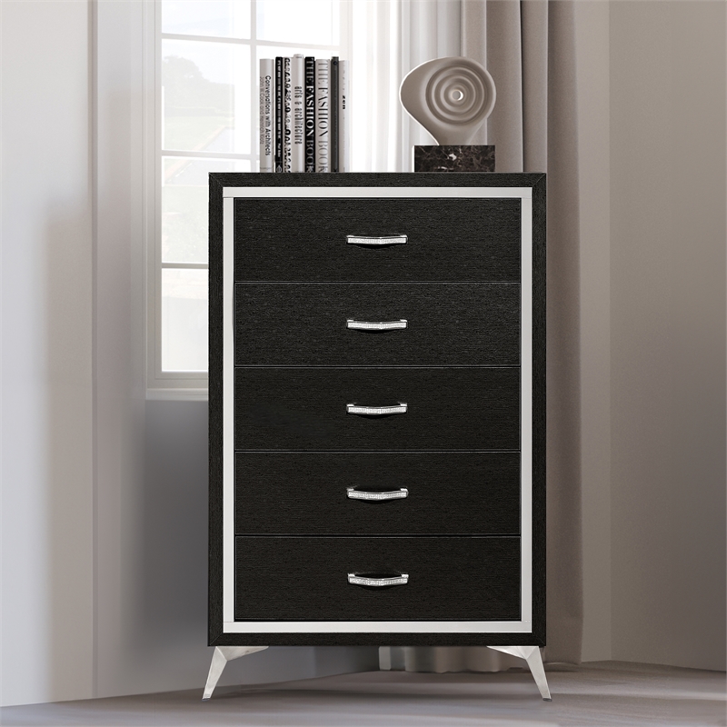 New Classic Furniture Huxley Solid Wood 5-Drawer Chest in Black