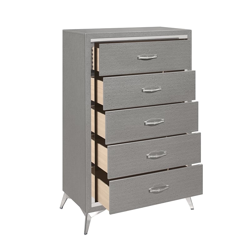 New Classic Furniture Huxley Solid Wood 5-Drawer Chest in Gray