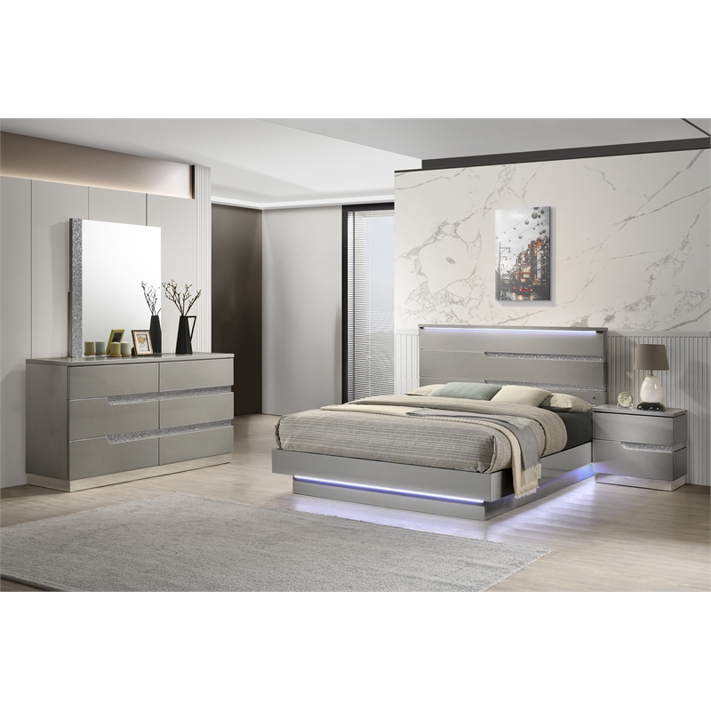 New Classic Furniture Paradox 4-Pc Wood Queen Bedroom Set