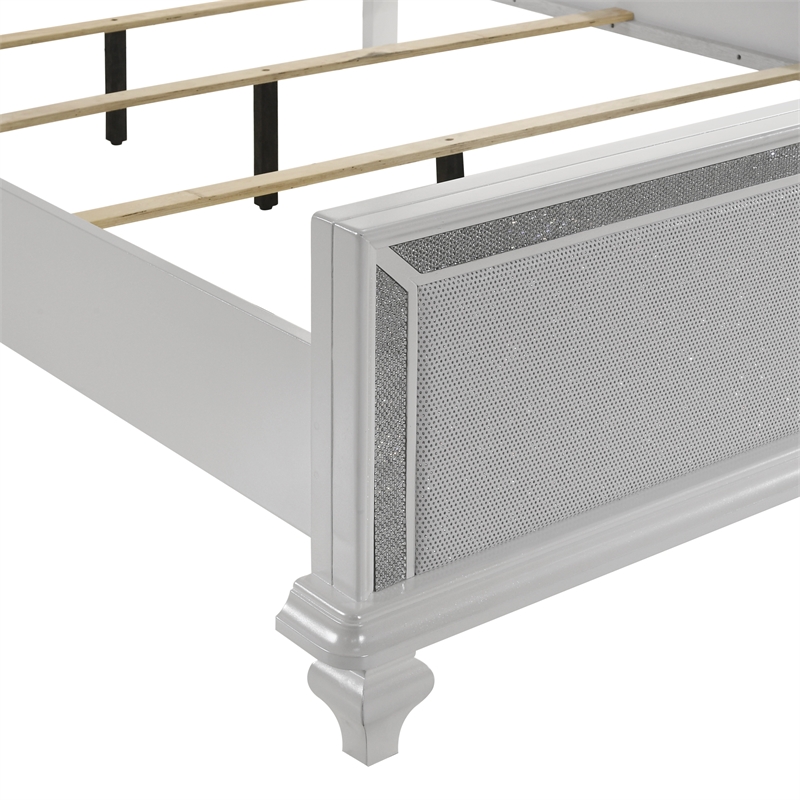 New Classic Furniture Stardust Solid Wood Queen Upholstered Bed in White