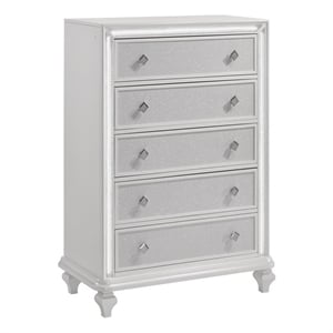 New Classic Furniture Stardust  Wood 5-Drawer Chest in White