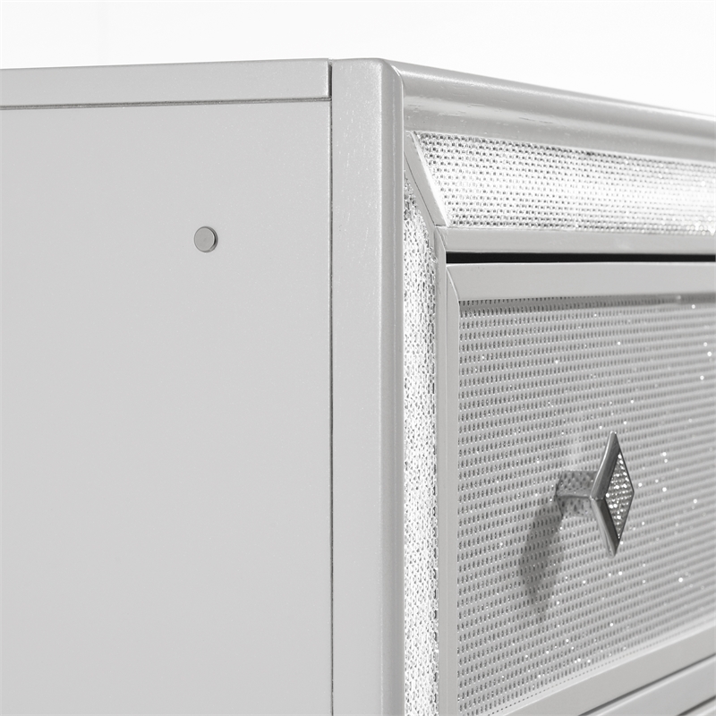 New Classic Furniture Stardust  Wood 5-Drawer Chest in White