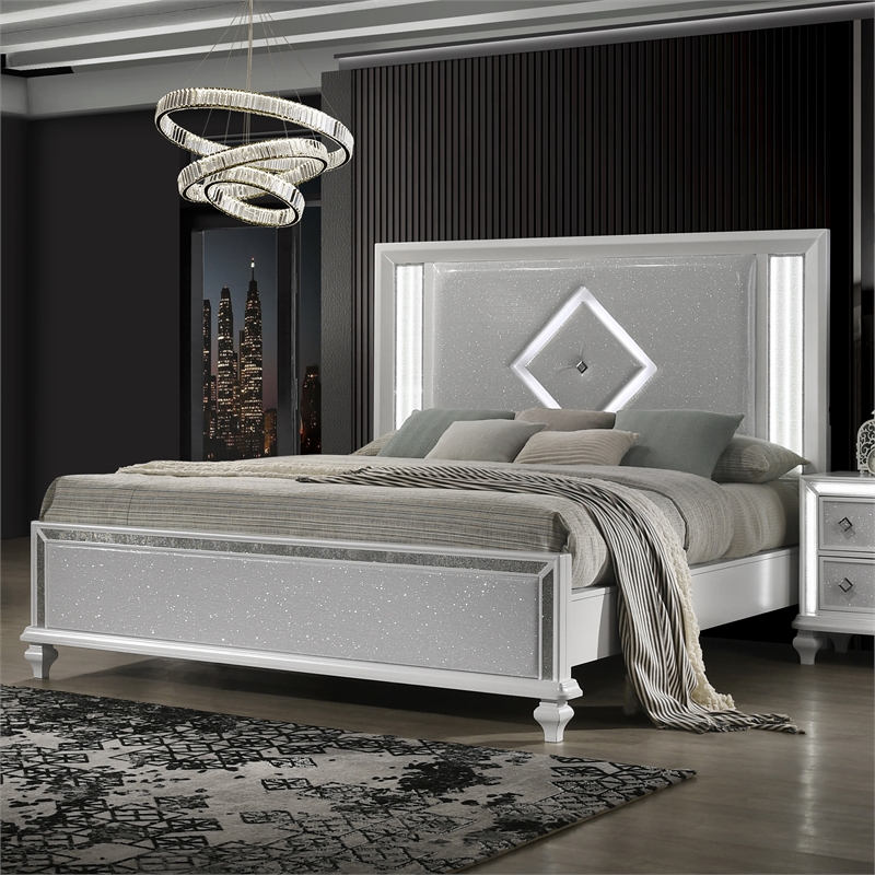 New Classic Furniture Stardust Solid Wood Cal King Upholstered Bed in White