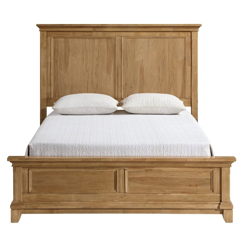 New Classic Furniture Sunstone 4-Pc Wood Queen Bedroom Set with Chest in Honey