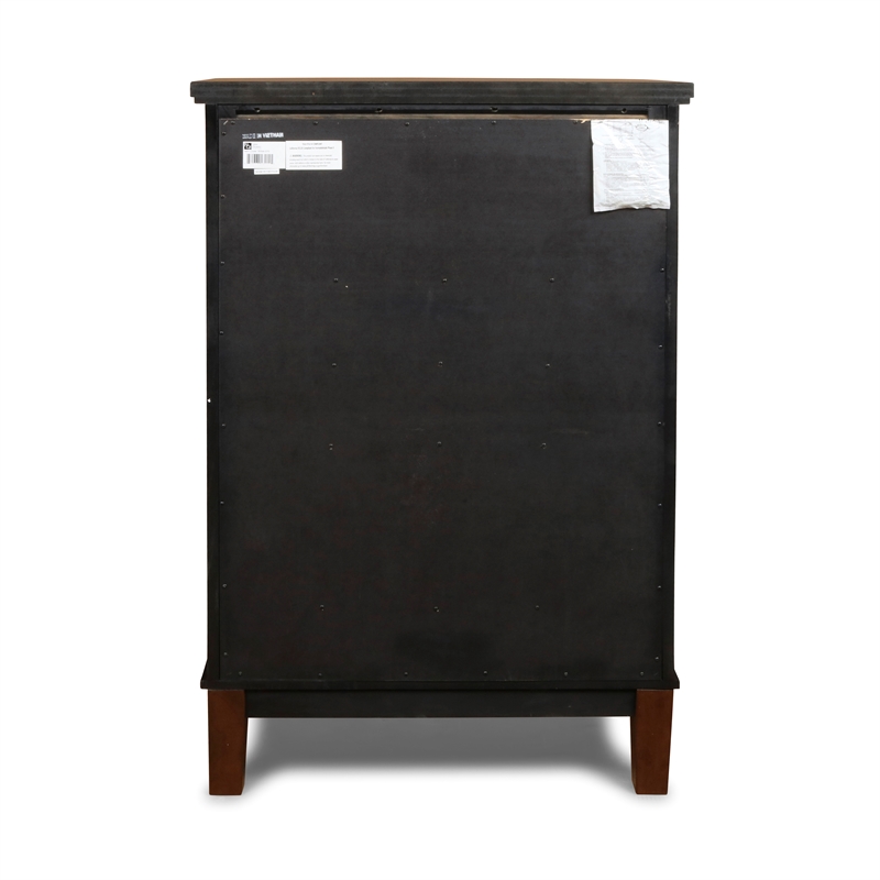 New Classic Furniture Cagney 3-Pc Wood Bedroom Set with Chest in Chestnut