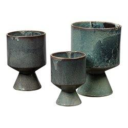 Flower Pots / Planters