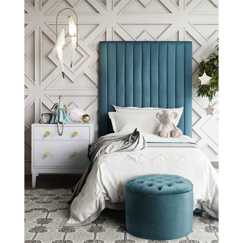 TOV Furniture Queen 16