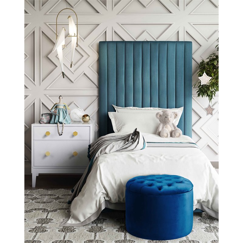 TOV Furniture Queen 16