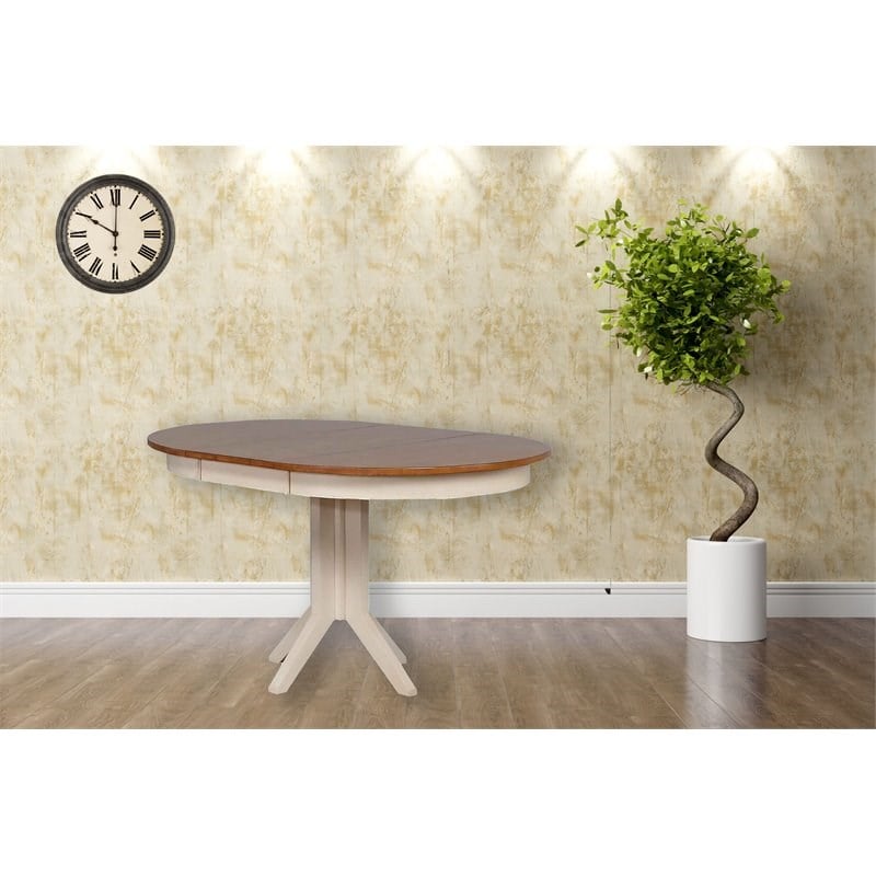 Round Rubberwood Dining Table in Caramel/Biscotti