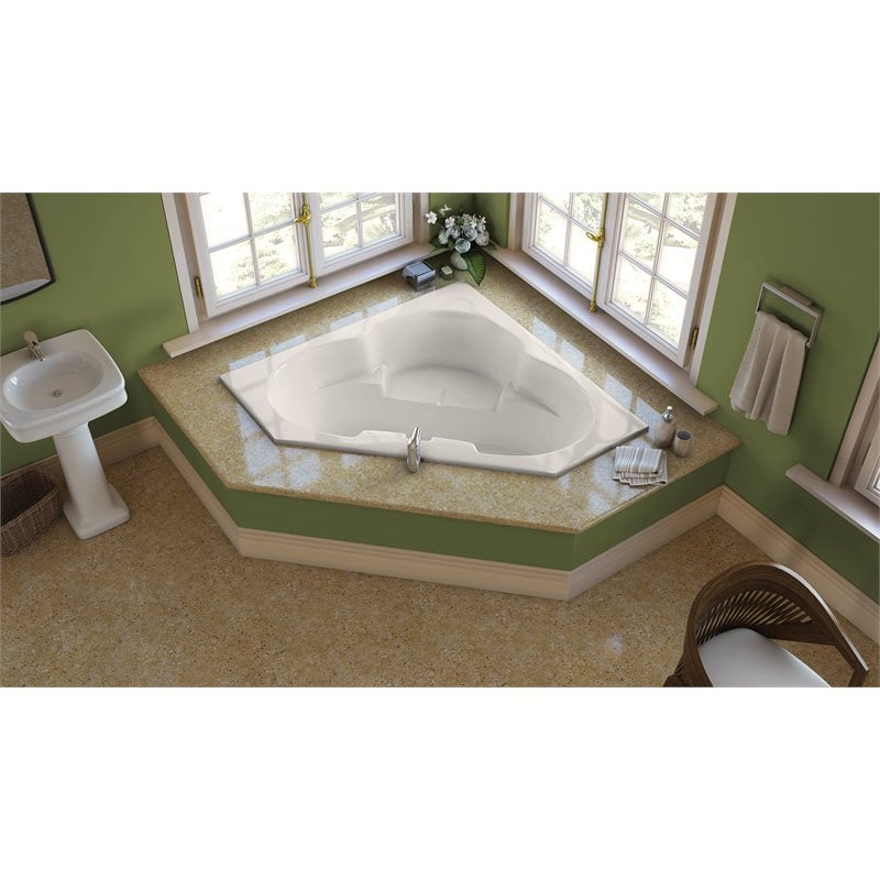 Malibu Home Abaka Triangle Whirlpool Bathtub 59