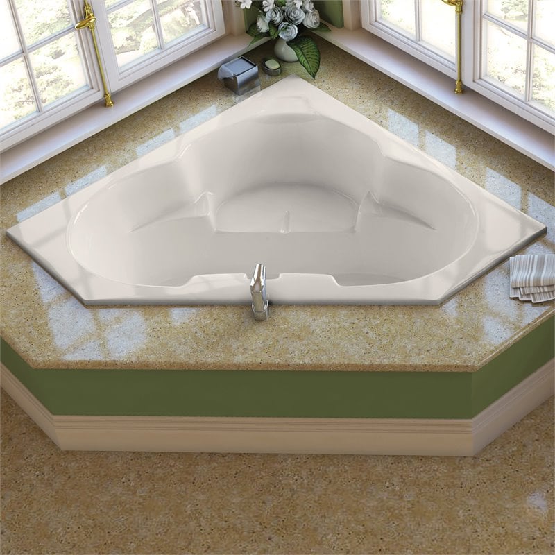 Malibu Home Abaka Triangle Whirlpool Bathtub 59