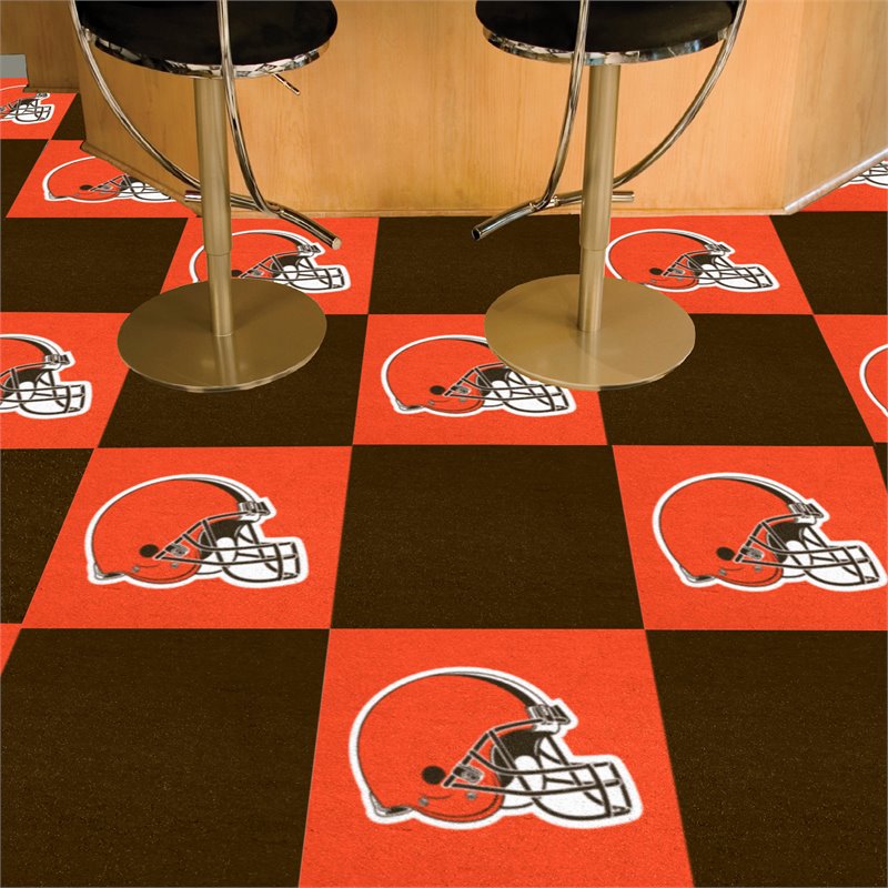 FANMATS Cleveland Browns Mascot Mat - Helmet