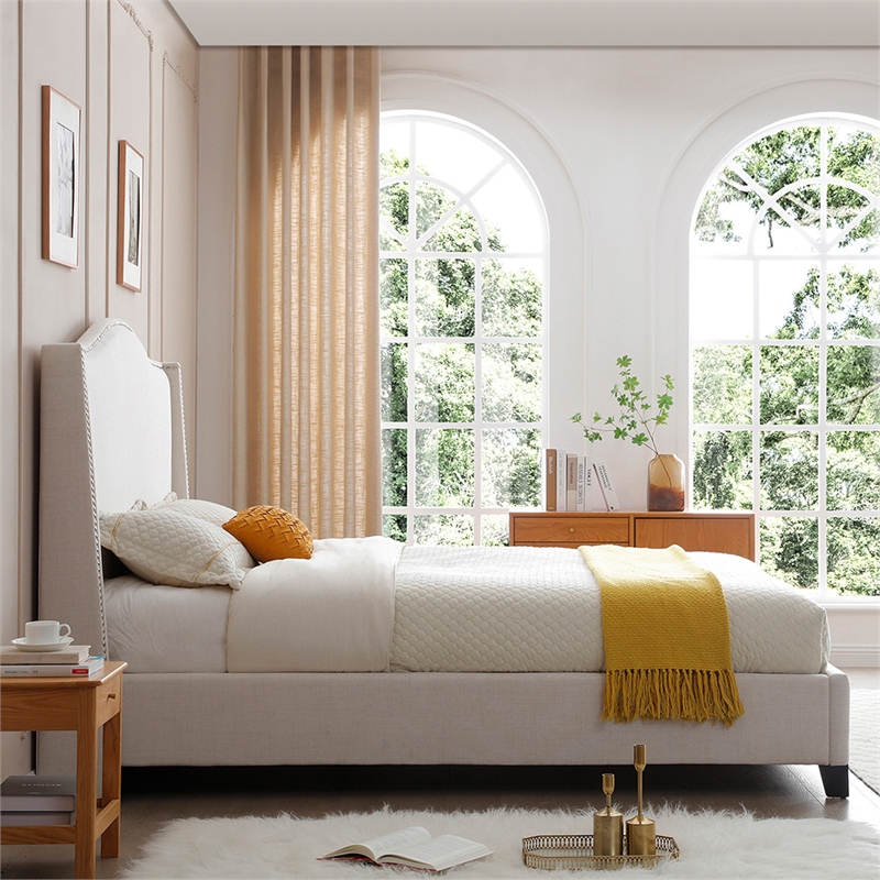 Hampton Linen Fabric Upholstered King Platform Bed in Cream