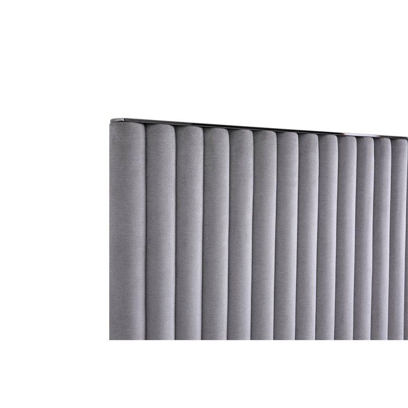 Modrest Splendor Linen Upholstered King Platform Bed in Silver and Gray