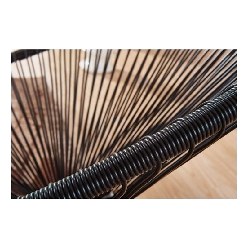 Roja Outdoor Vinyl Acapulco Patio Chair With Metal legs In Black