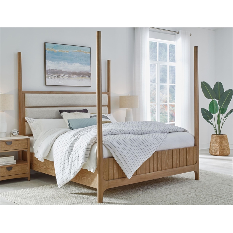 Parker House Escape Traditional Wood King Poster Bed in Natural