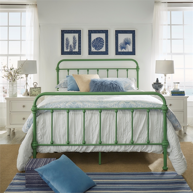 iNSPIRE Q Queen Size Antique Graceful Victorian Metal Bed in Meadow Green