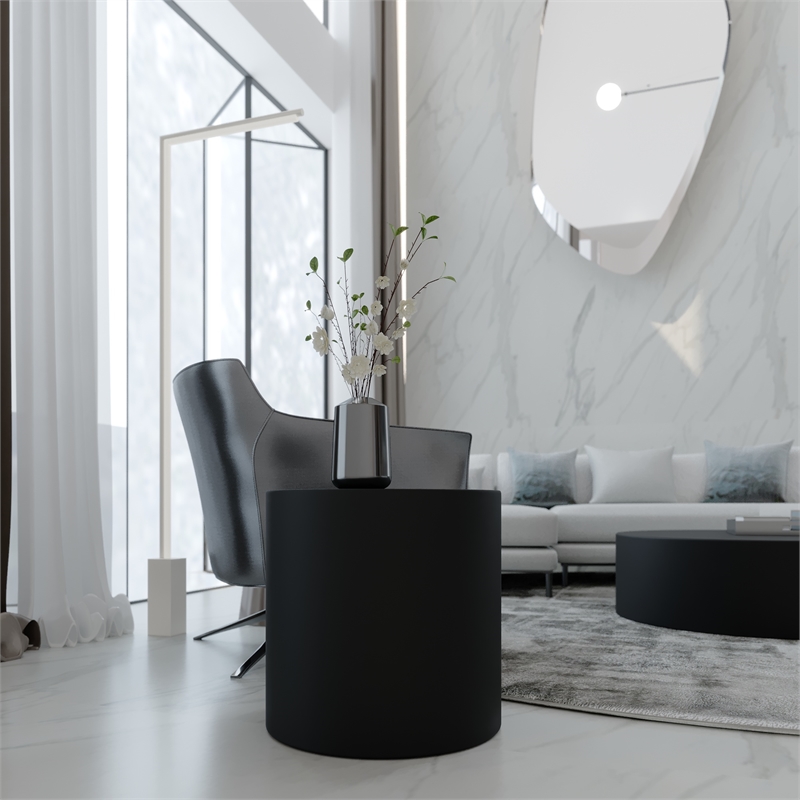 Uma Side Table in Black