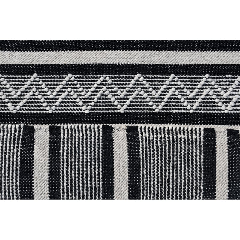 Taran Designs 8' x 10' Geometric Pattern Wool Area Rug in White/Black