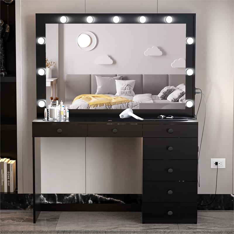 Boahaus Serena 7-Drawer Modern Wood Built-In Lights Black