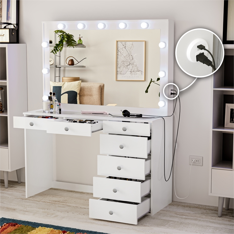 Boahaus Serena White Makeup Vanity (Basic Knobs)