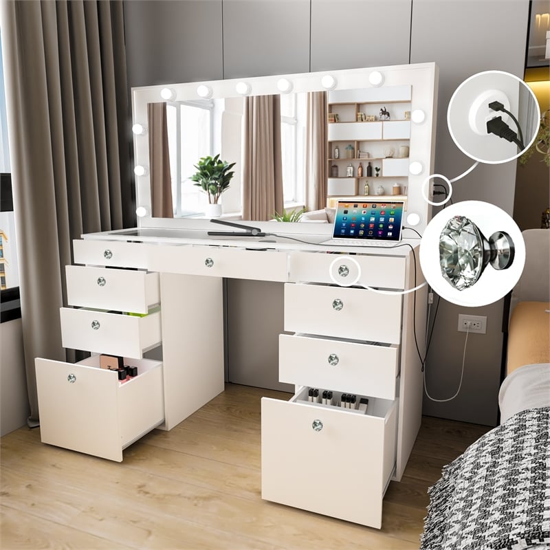 Boahaus Leonore Makeup Vanity Desk (Crystal Knobs)