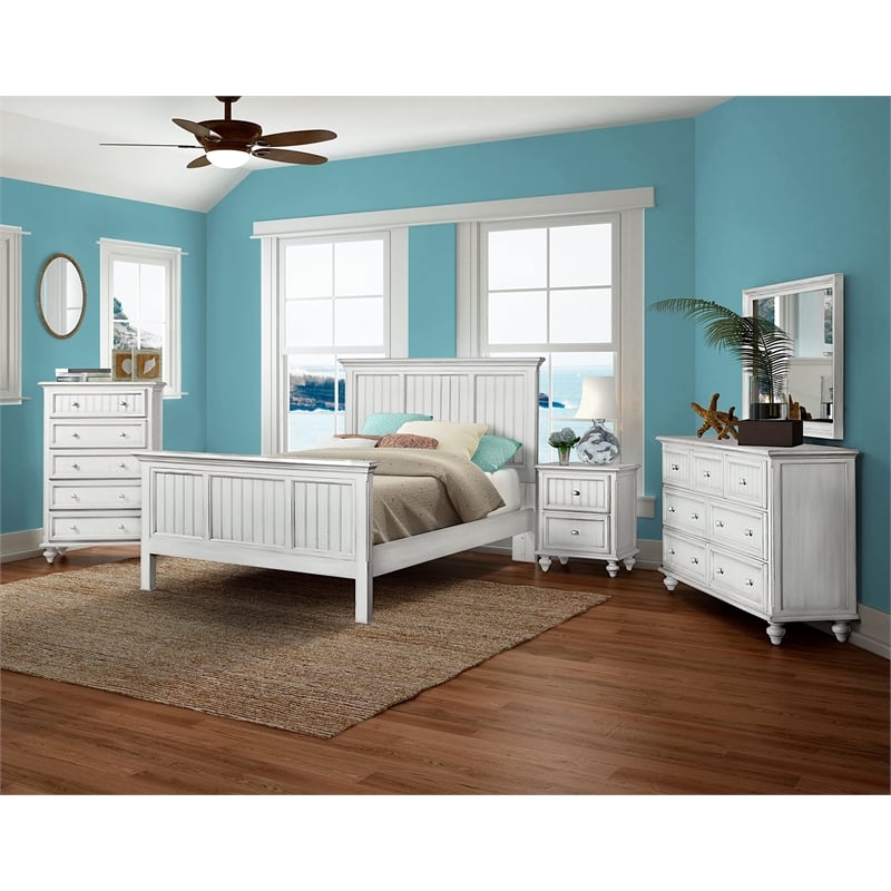 Sea Wind Florida Monaco Coastal Wood Queen Panel Bed in White