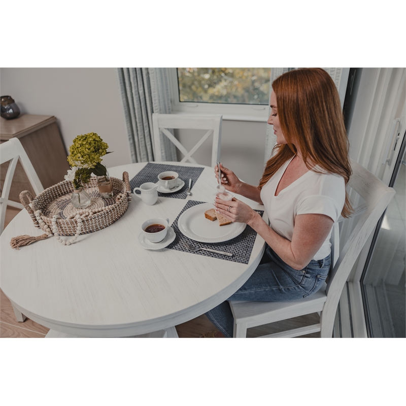 Sea Winds Trading Surfside Solidwood X-back Dining Chair in White (Set of 2)