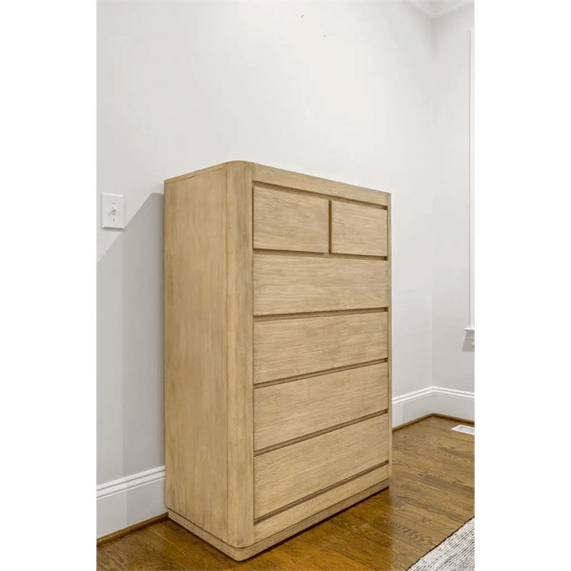 Finn & Louise Hyde Park 5 Drawer Solidwood Chest in Tan Natural