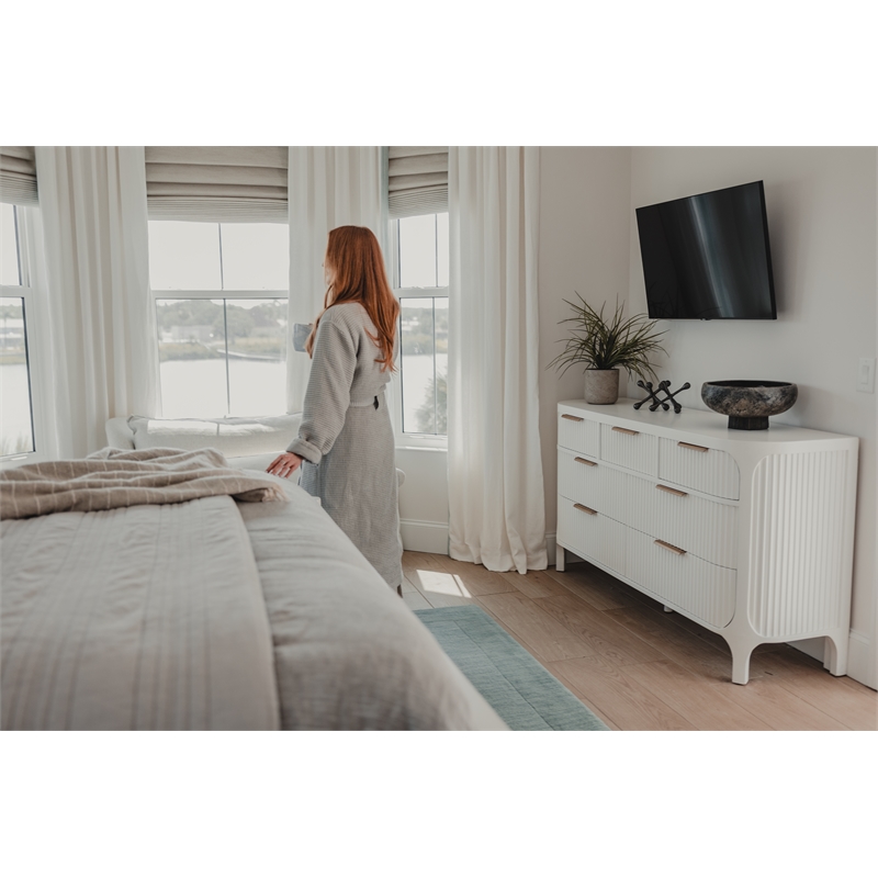 Finn & Louise Montauk 7-Drawer Solidwood Dresser in White