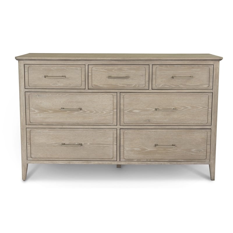 Sea Winds Trading Cape May 7 Drawer Dresser in Glazed Driftwood