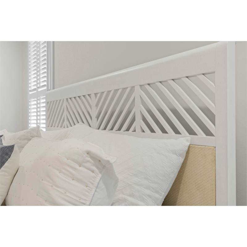 Sea Winds Sea Winds Miramar Queen Woven Headboard in Sand & Stark White