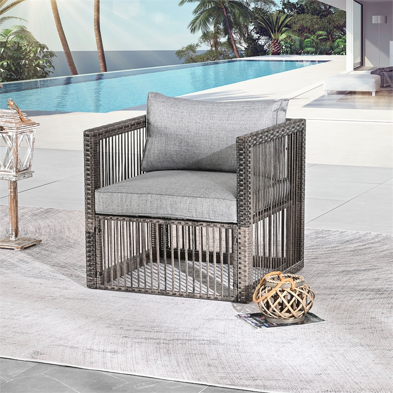 Patio Festival Traditional Wicker / Rattan Lounger Chair with Gray
