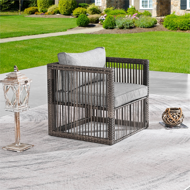 Patio Festival Traditional Wicker / Rattan Lounger Chair with Gray