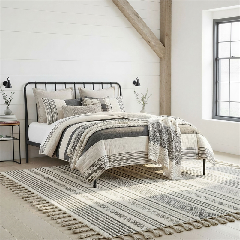 Intercon Farmhouse Queen Metal Bed in Matte Black