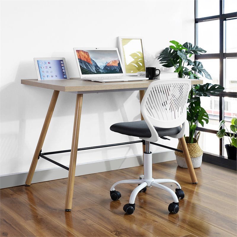 FurnitureR Carnation Swivel Teen Plastic and Mesh Task Chair in Gray