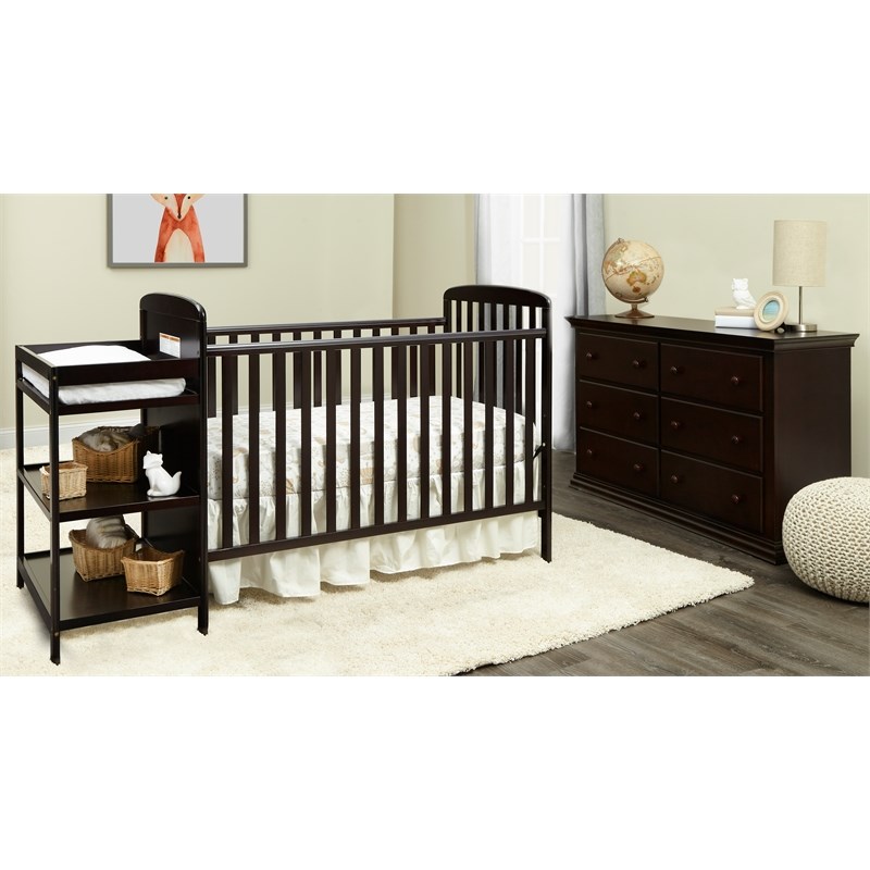 Suite Bebe Ramsey Traditional Wood Crib and Changer Combo in Espresso