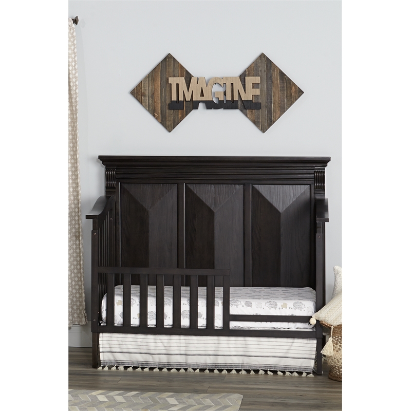 Kingsley Sedona Traditional Wood Toddler Guard Rail in Bittersweet
