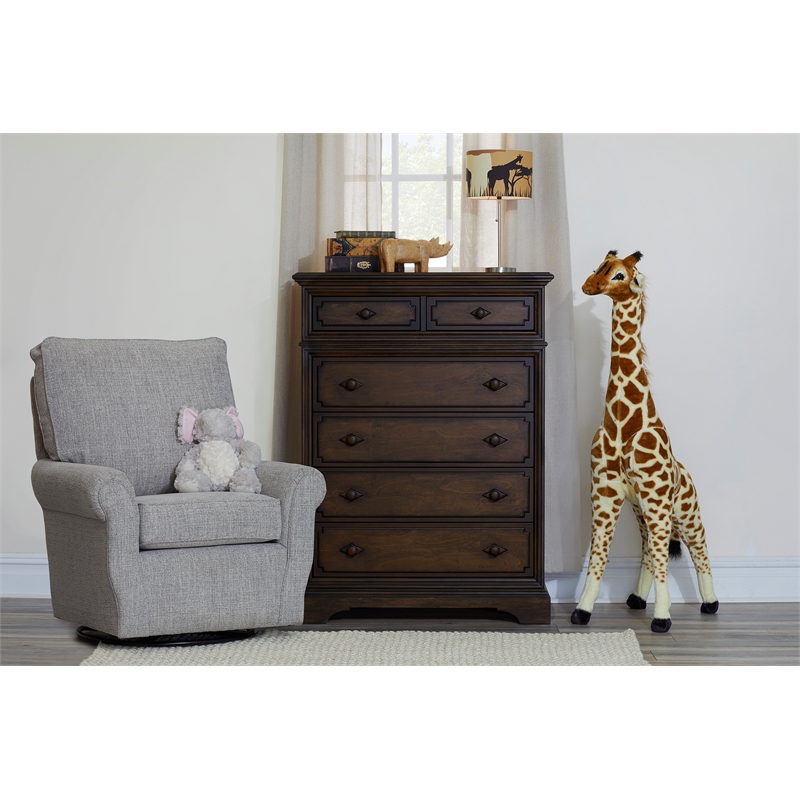 Kingsley Amherst 6-Drawer Traditional Wood Chest in Burnt Oak