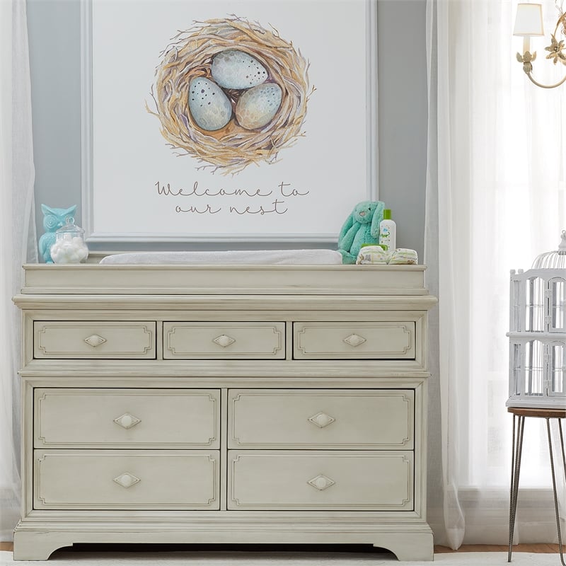 Kingsley Amherst Traditional Wood Changing Station in Antique White