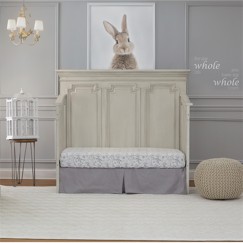 Kingsley Amherst Traditional Wood Toddler Guard Rail in Antique White