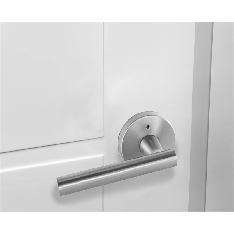 Eastport Privacy Bed and Bath Silver Metal Door Lever in Satin Nickel