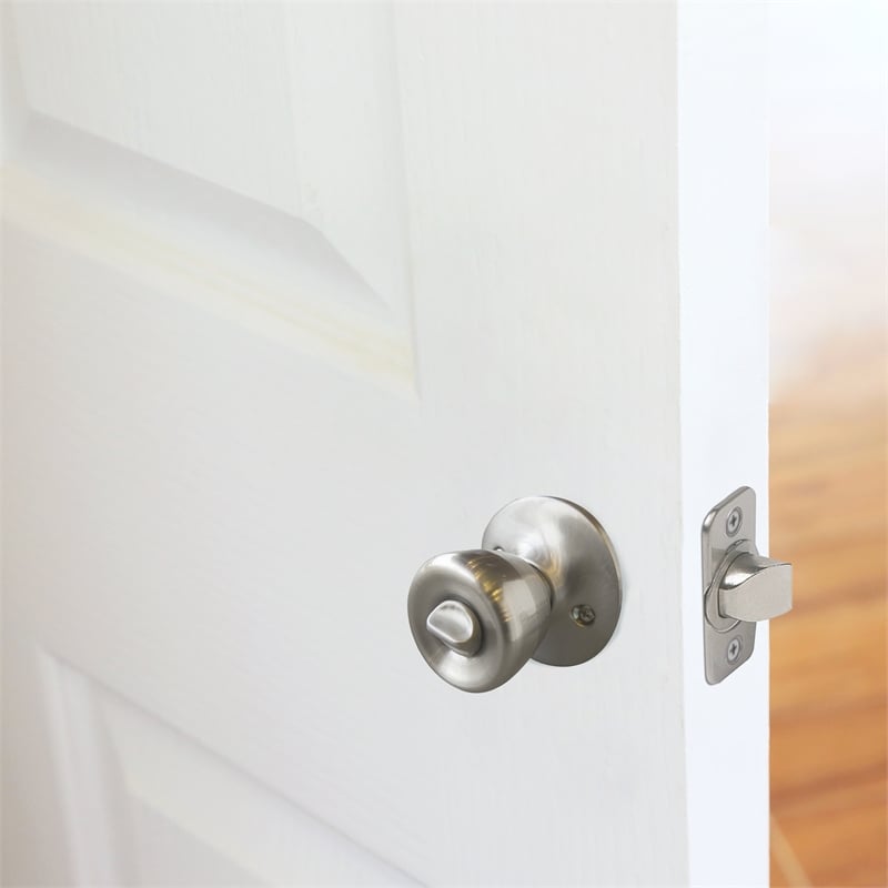 Terrace Privacy Bed and Bath Silver Brass Door Knob in Satin Nickel